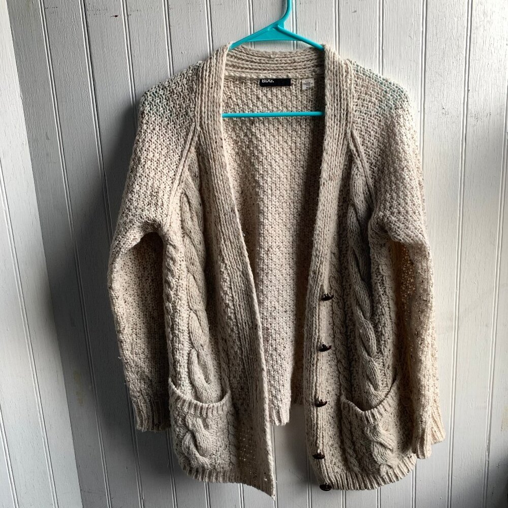 BDG UO Oatmeal Cable knit Chunky Oversized Cardigan Leather  Look Buttons  - XS